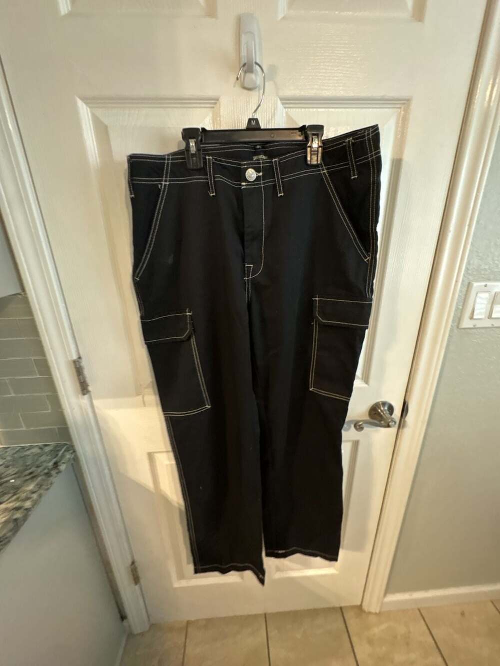 True Religion Cargo Pants Size 33 Black Contrast Stitch Utility